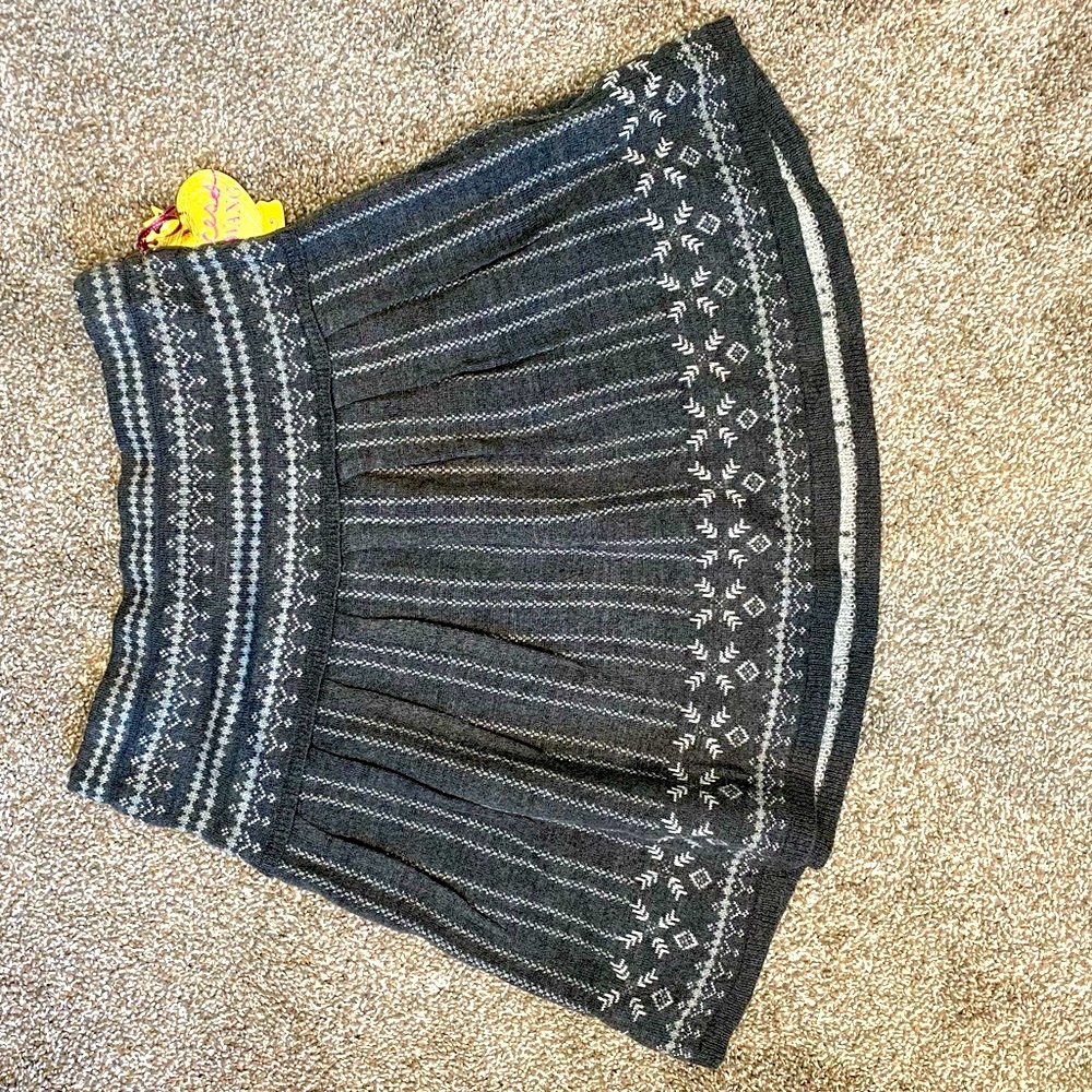 New! Juniors Princess Vera Wang Pleated Sweater Skirt